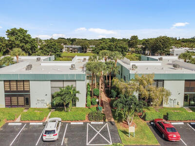 15072 Ashland Place, Delray Beach, FL 33484