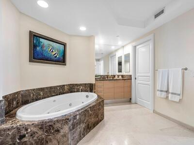 3800 N Ocean, Singer Island, FL 33404