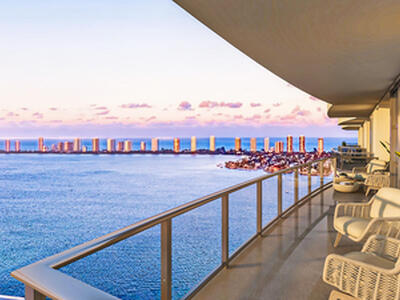 220 Lake Shore Drive, Lake Park, FL 33403