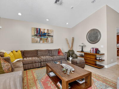 5850 NW 21st Avenue, Boca Raton, FL 33496