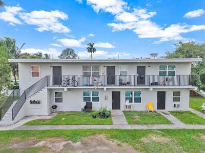 186 NW 1st Street, Homestead, FL 33030