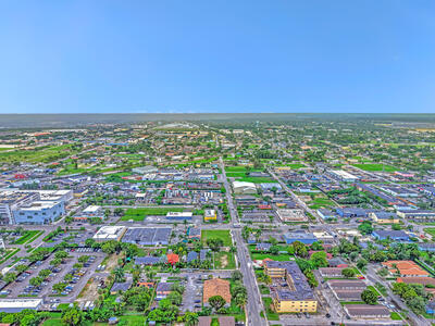 186 NW 1st Street, Homestead, FL 33030