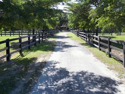 16098 Deer Path Lane, Wellington, FL 33470