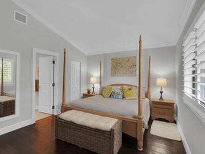 515 Club Drive, Palm Beach Gardens, FL 33418