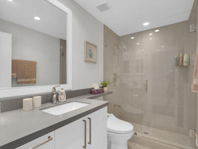 515 Club Drive, Palm Beach Gardens, FL 33418