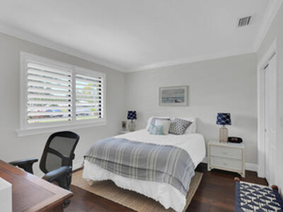 515 Club Drive, Palm Beach Gardens, FL 33418