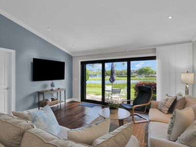 515 Club Drive, Palm Beach Gardens, FL 33418