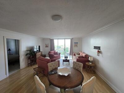 1900 S Ocean Boulevard, Lauderdale By The Sea, FL 33062