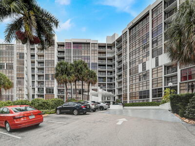 400 Leslie Drive, Hallandale Beach, FL 33009