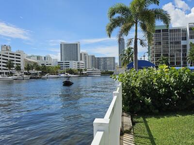 400 Leslie Drive, Hallandale Beach, FL 33009