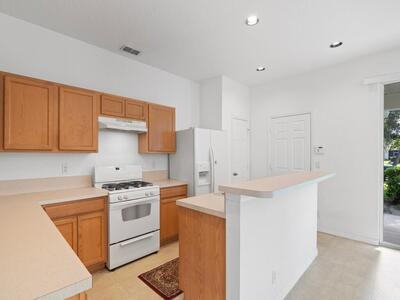 1598 78th Avenue, Vero Beach, FL 32966