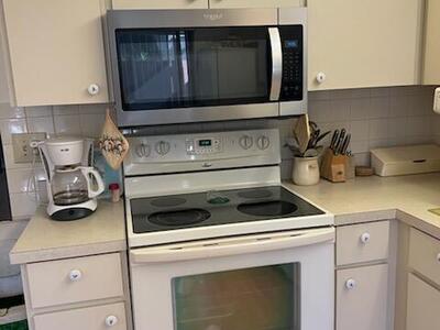 8083 SE Villa Circle, Hobe Sound, FL 33455