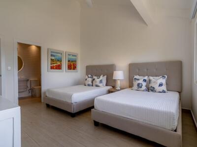 37 00, Casa de Campo, DR 22000