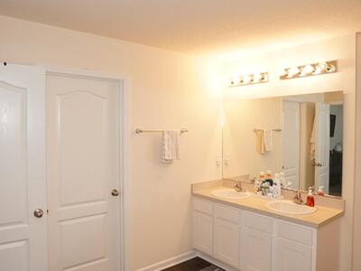 8088 Dancing Fox Street, Jacksonville, FL 32222