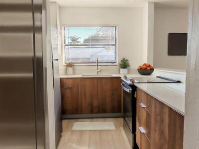 1100 SW 4th Avenue, Delray Beach, FL 33444