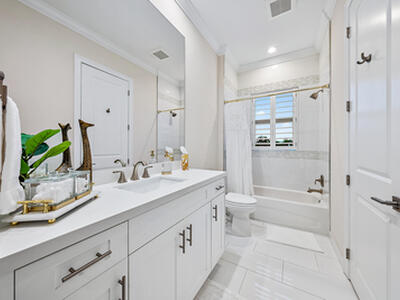 11373 E Teach Road, Palm Beach Gardens, FL 33410