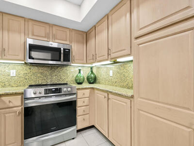 227 Brazilian Avenue, Palm Beach, FL 33480