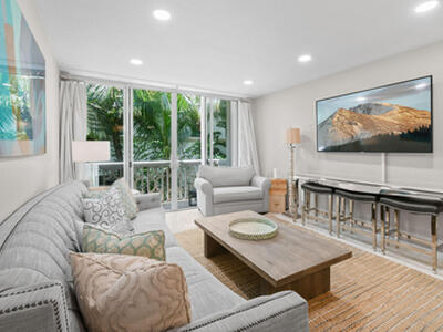 227 Brazilian Avenue, Palm Beach, FL 33480