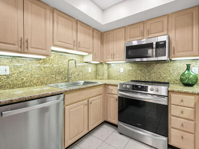 227 Brazilian Avenue, Palm Beach, FL 33480