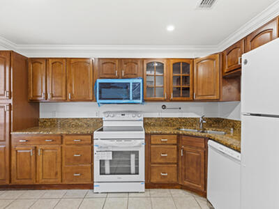 West Palm Beach, FL 33415