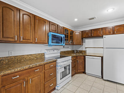 West Palm Beach, FL 33415