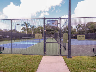 4676 Manderly Drive, Wellington, FL 33449