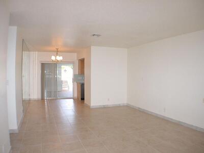 590 NE Wavecrest Way, Boca Raton, FL 33432