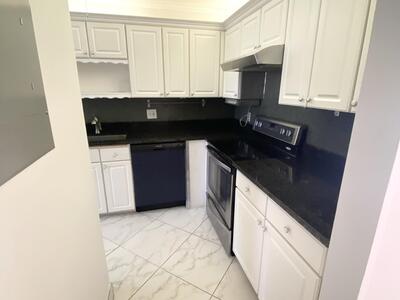 2480 Juniper Drive, Delray Beach, FL 33445