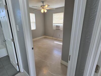 1015 SW 8th Street, Homestead, FL 33030