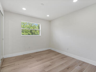 930 Rutherford Lane, Haverhill, FL 33415