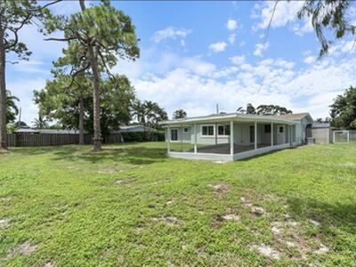 930 Rutherford Lane, Haverhill, FL 33415