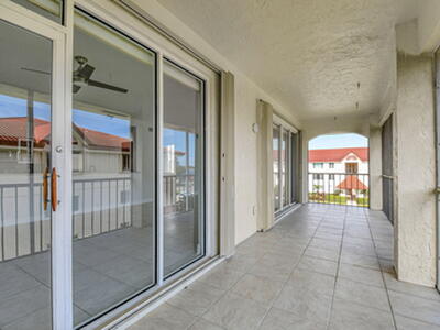 107 Half Moon Circle, Hypoluxo, FL 33462