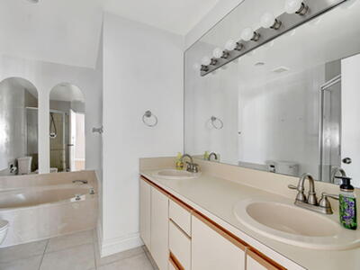 107 Half Moon Circle, Hypoluxo, FL 33462