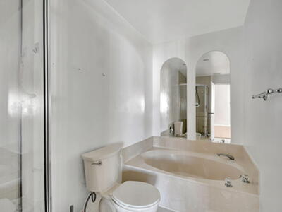 107 Half Moon Circle, Hypoluxo, FL 33462