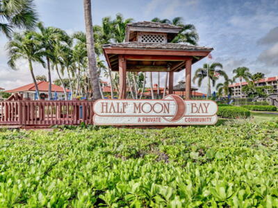 107 Half Moon Circle, Hypoluxo, FL 33462