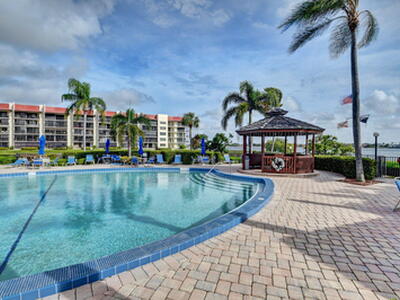 107 Half Moon Circle, Hypoluxo, FL 33462