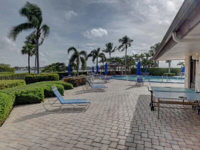 107 Half Moon Circle, Hypoluxo, FL 33462