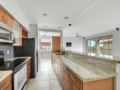 107 Half Moon Circle, Hypoluxo, FL 33462