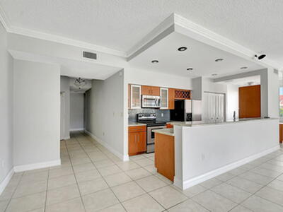 107 Half Moon Circle, Hypoluxo, FL 33462