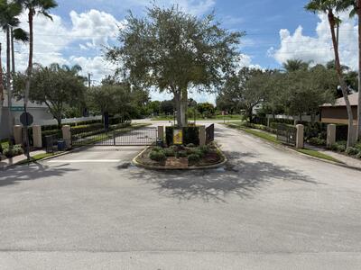 1203 Scarlet Oak Circle, Vero Beach, FL 32966