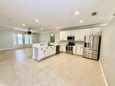 1203 Scarlet Oak Circle, Vero Beach, FL 32966