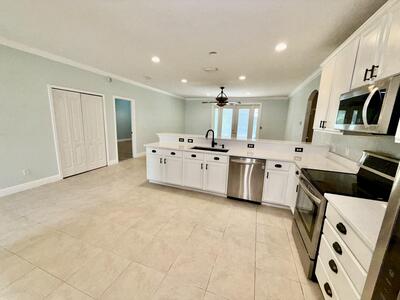 1203 Scarlet Oak Circle, Vero Beach, FL 32966
