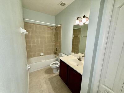 1203 Scarlet Oak Circle, Vero Beach, FL 32966