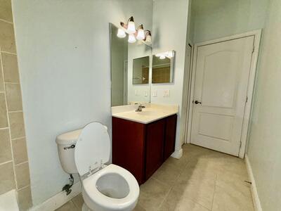 1203 Scarlet Oak Circle, Vero Beach, FL 32966