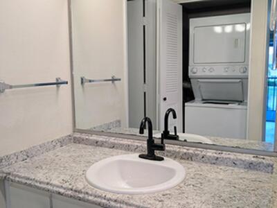 1563 SE Royal Green Circle, Port Saint Lucie, FL 34952