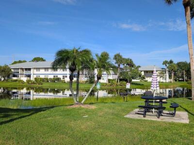 1563 SE Royal Green Circle, Port Saint Lucie, FL 34952