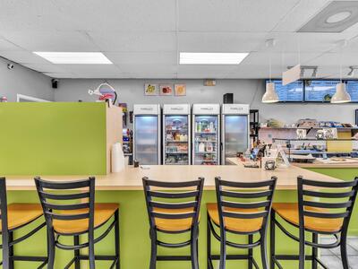 Hallandale Beach, FL 33009