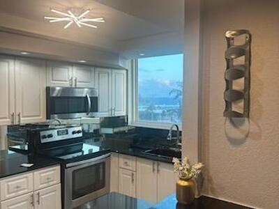 1238 Hillsboro Mile, Hillsboro Beach, FL 33062