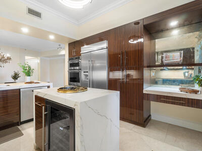 201 S Narcissus Avenue, West Palm Beach, FL 33401