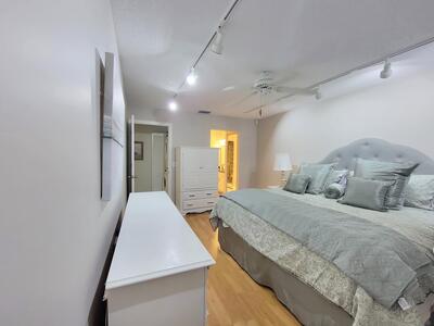 1072 Keystone Drive, Jupiter, FL 33458